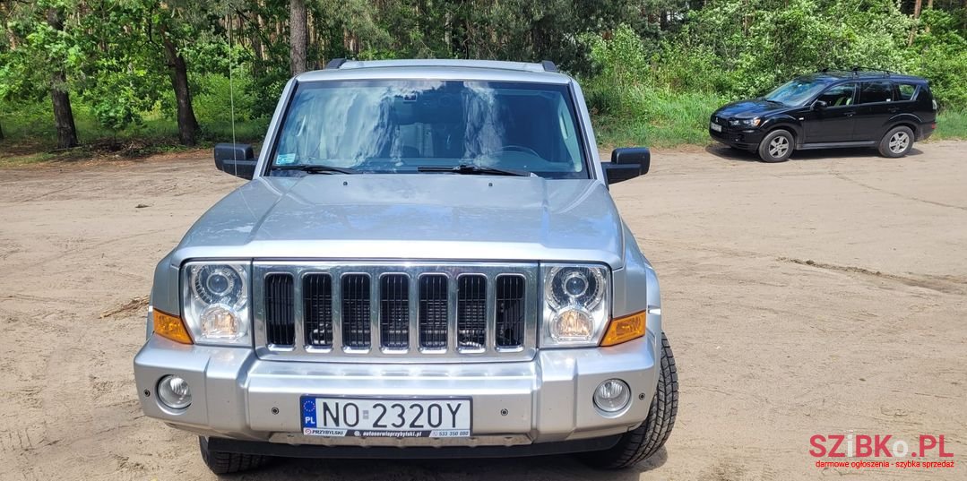 2006' Jeep Commander photo #6