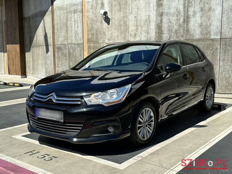 2011' Citroen C4 Vti 95 Selection photo #3