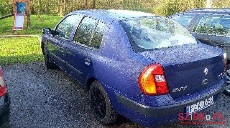 2004' Renault Thalia photo #1