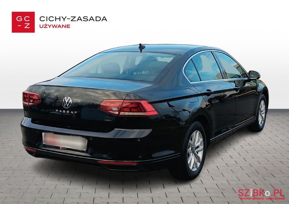 2021' Volkswagen Passat photo #5