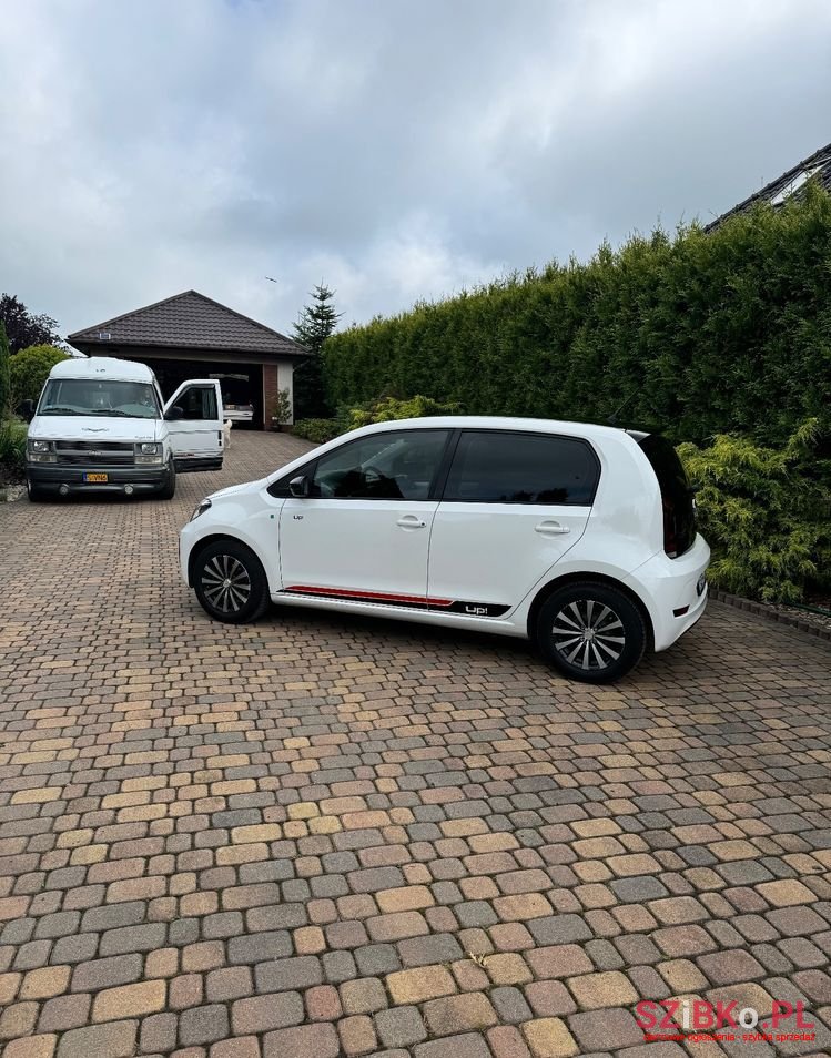 2018' Volkswagen Up! 1.0 High photo #4