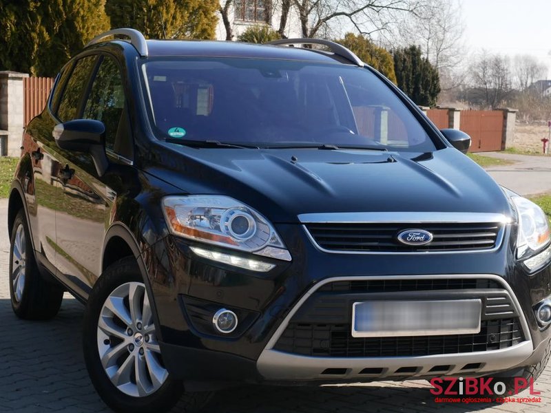 2012' Ford Kuga photo #2