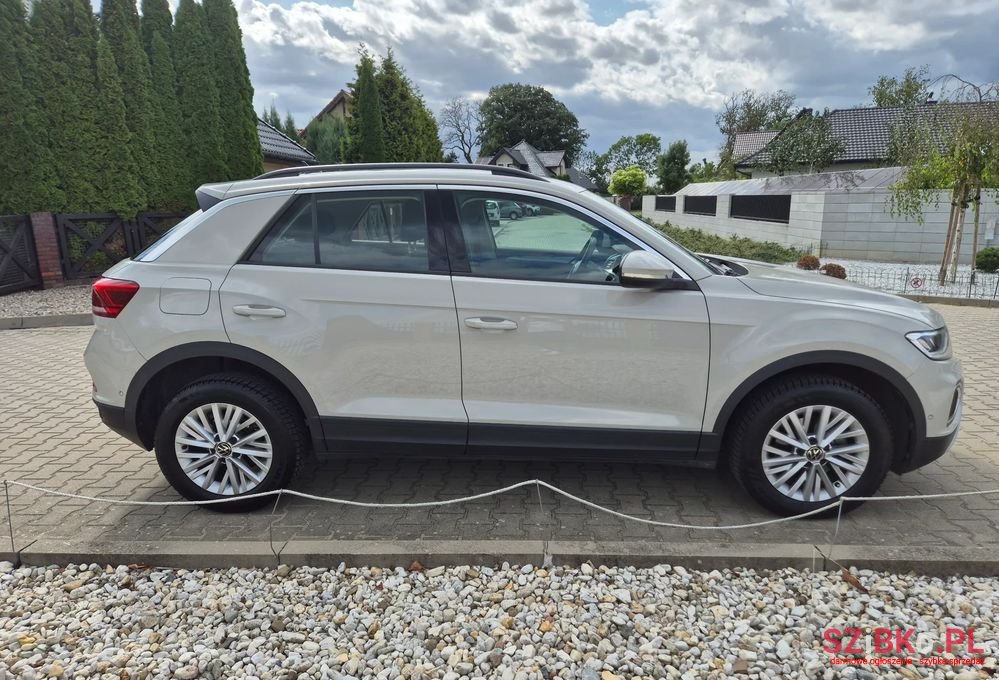 2022' Volkswagen T-Roc 1.5 Tsi Life photo #4