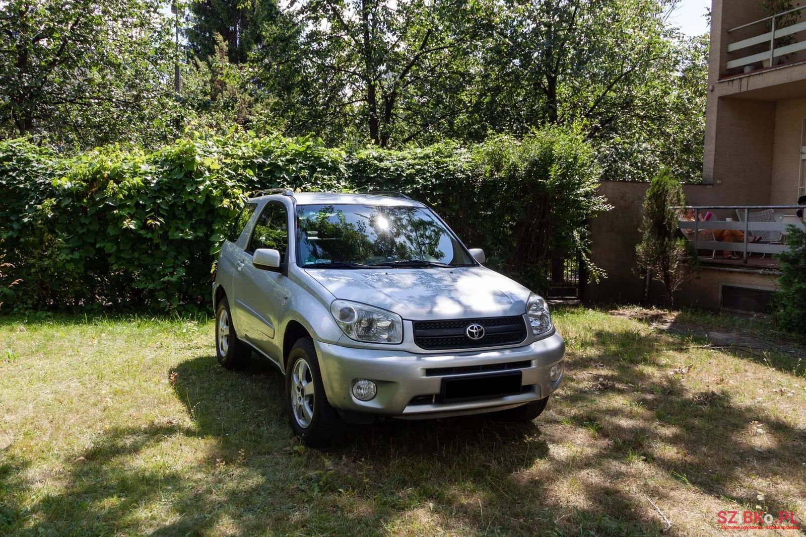 2004' Toyota RAV4 photo #2