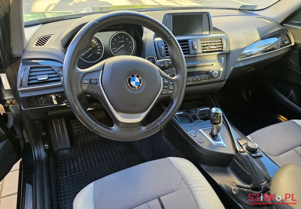 2012' BMW 1 Series photo #5