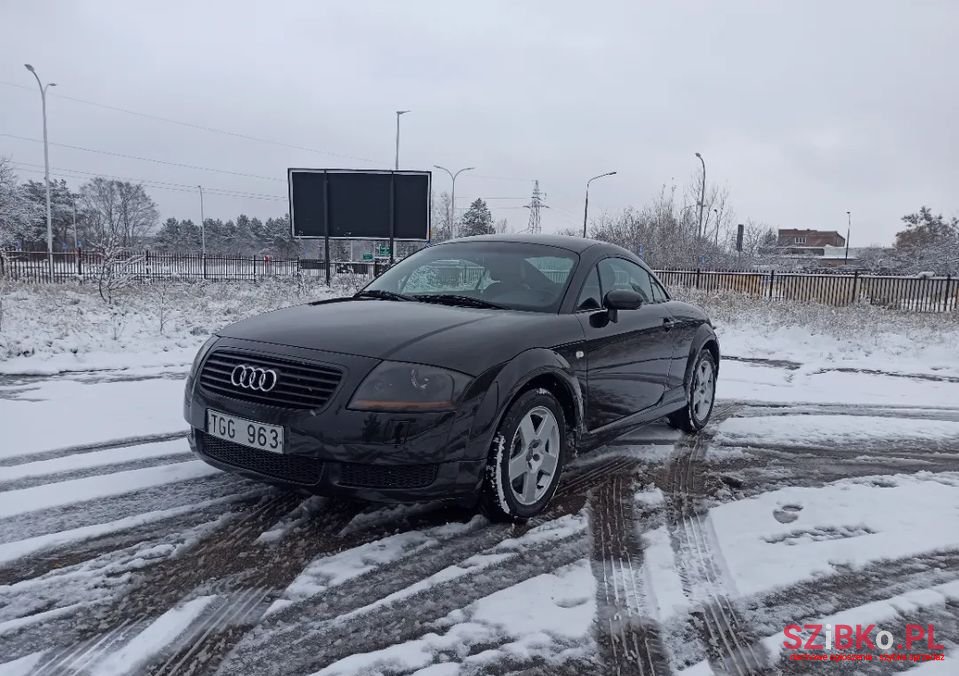 2002' Audi TT photo #1