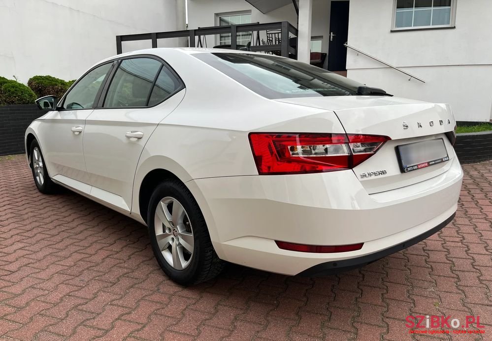 2020' Skoda Superb 1.5 Tsi Act Active photo #5