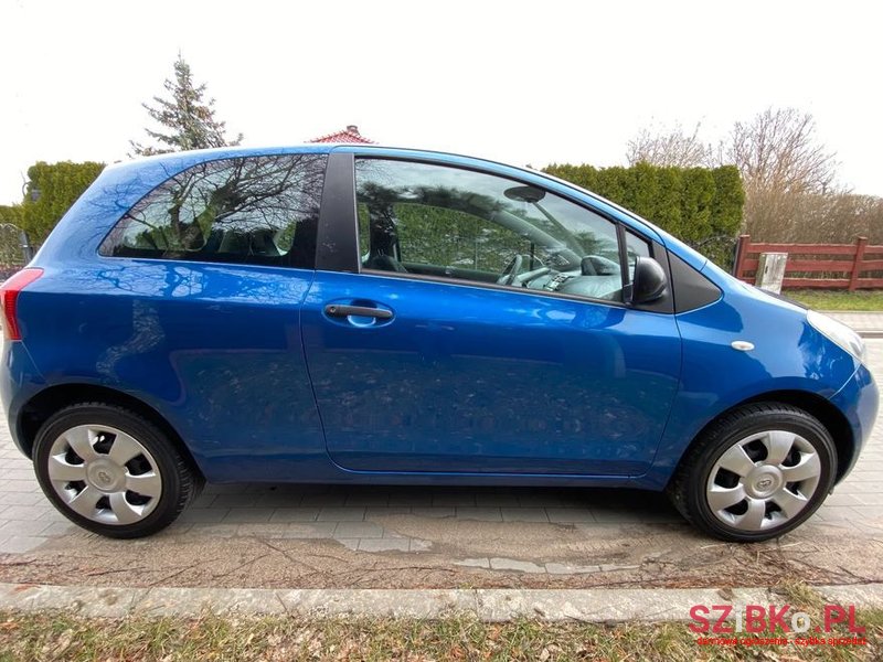 2006' Toyota Yaris photo #6