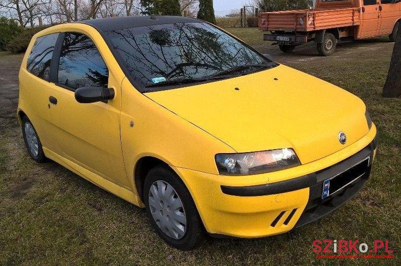 2000' Fiat Punto photo #1