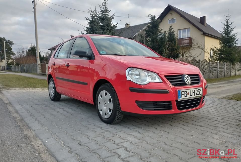 2006' Volkswagen Polo photo #4