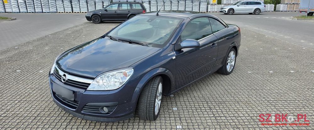 2007' Opel Astra 1.8 Selection photo #3