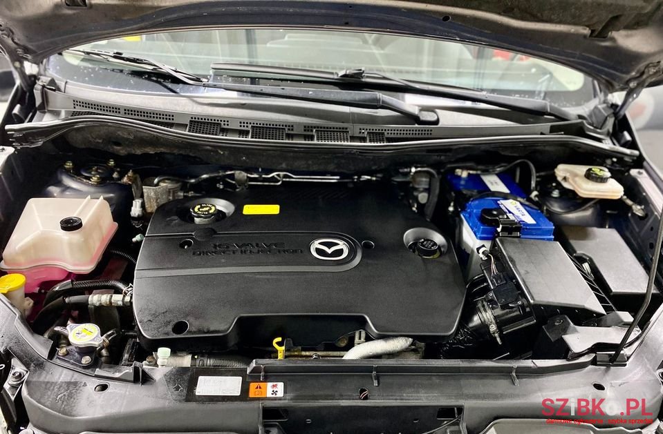 2008' Mazda 5 photo #5