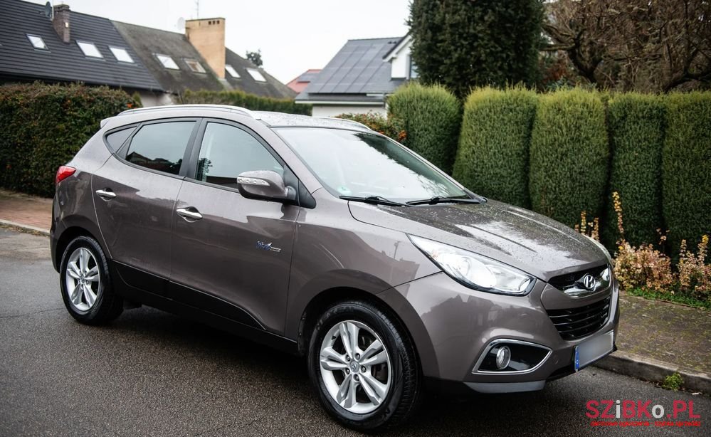 2012' Hyundai ix35 photo #3