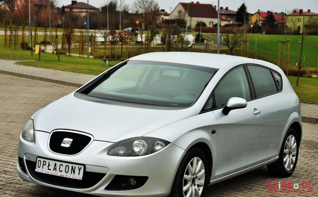 2007' SEAT Leon photo #4