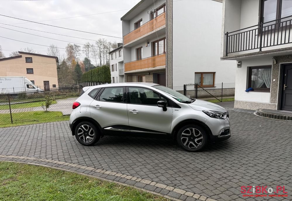 2015' Renault Captur photo #4