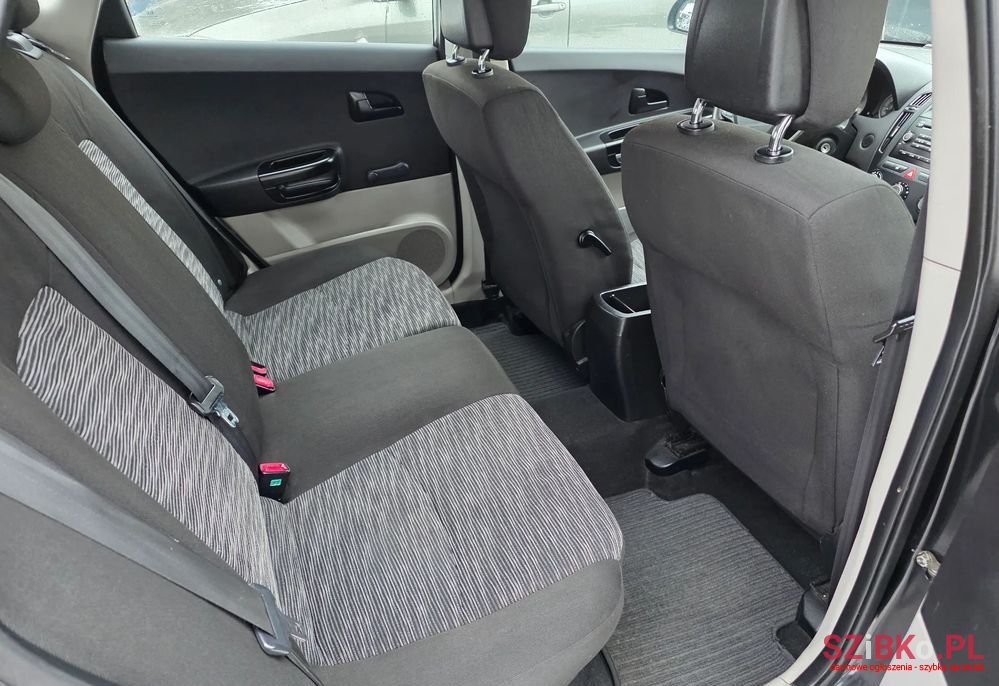 2007' Kia Ceed photo #5