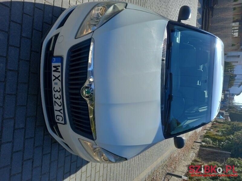 2012' Skoda Fabia photo #1