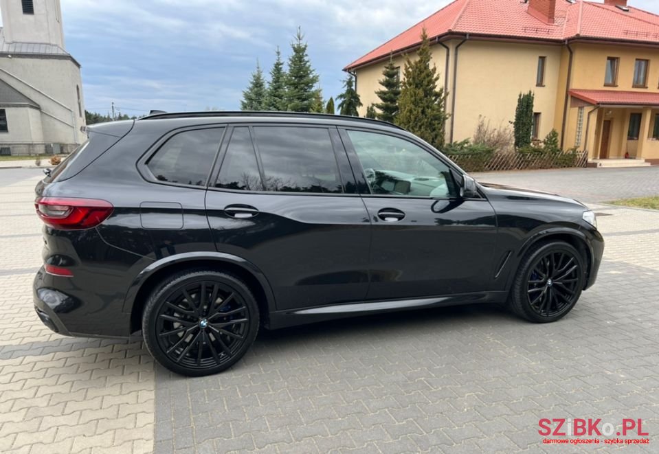 2020' BMW X5 M photo #4