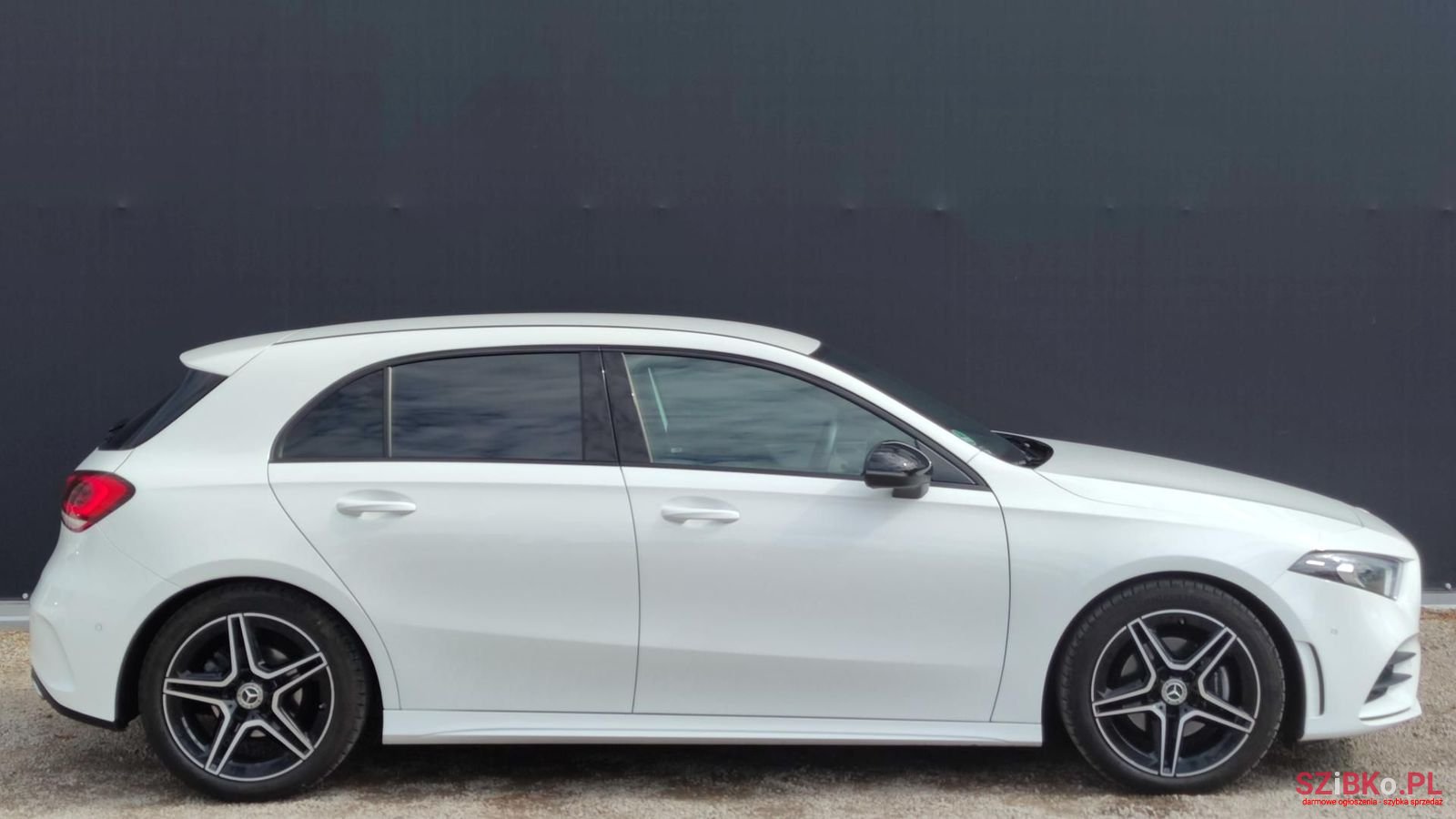 2022' Mercedes-Benz A-Class photo #3