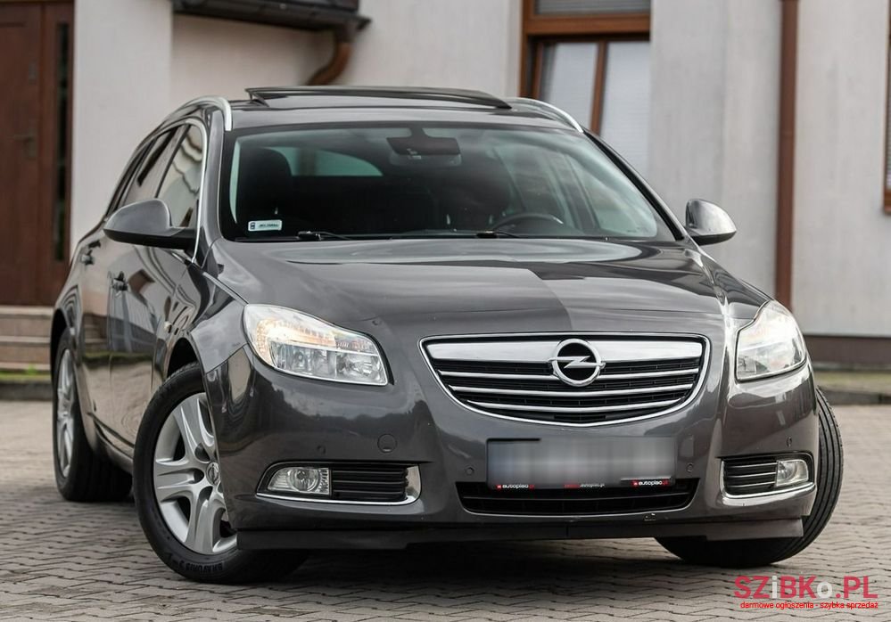 2012' Opel Insignia photo #4
