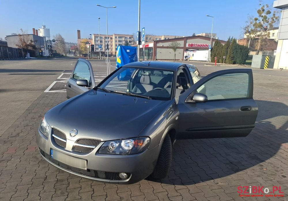 2005' Nissan Almera Ii 1.5 Visia photo #3