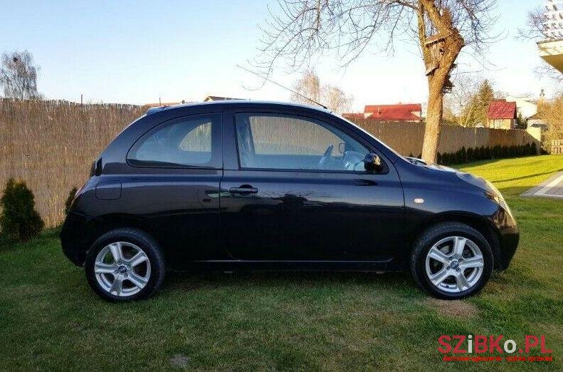 2005' Nissan Micra photo #1