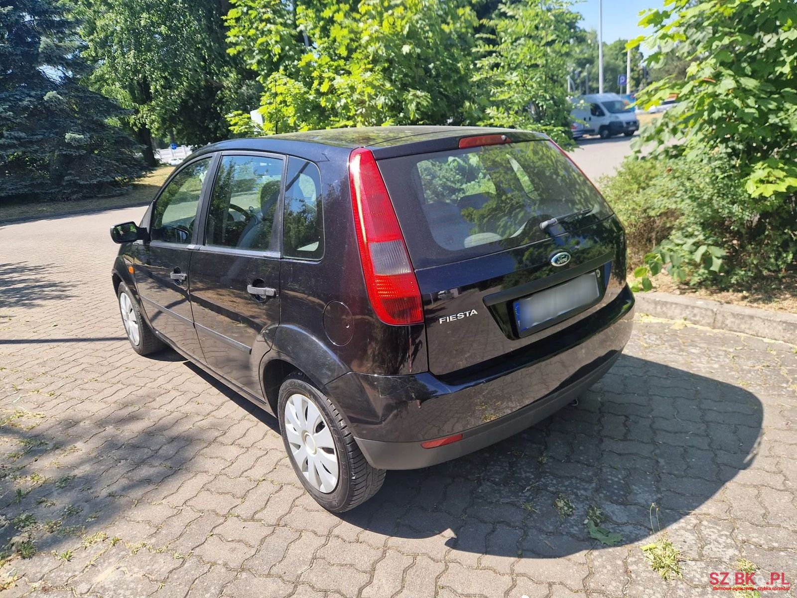 2002' Ford Fiesta photo #5