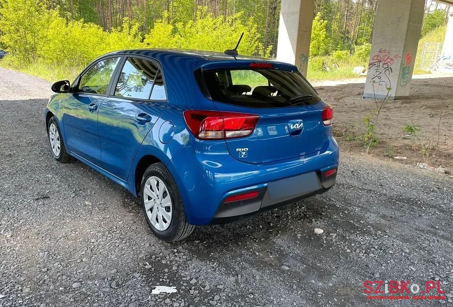 2021' Kia Rio 1.2 L photo #6