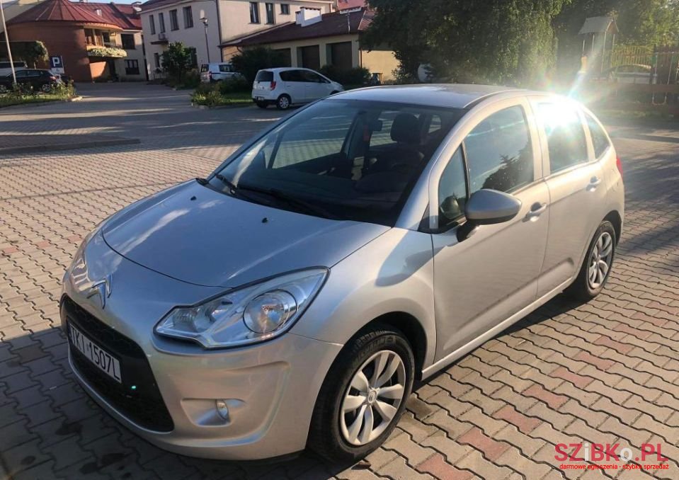 2010' Citroen C3 photo #1