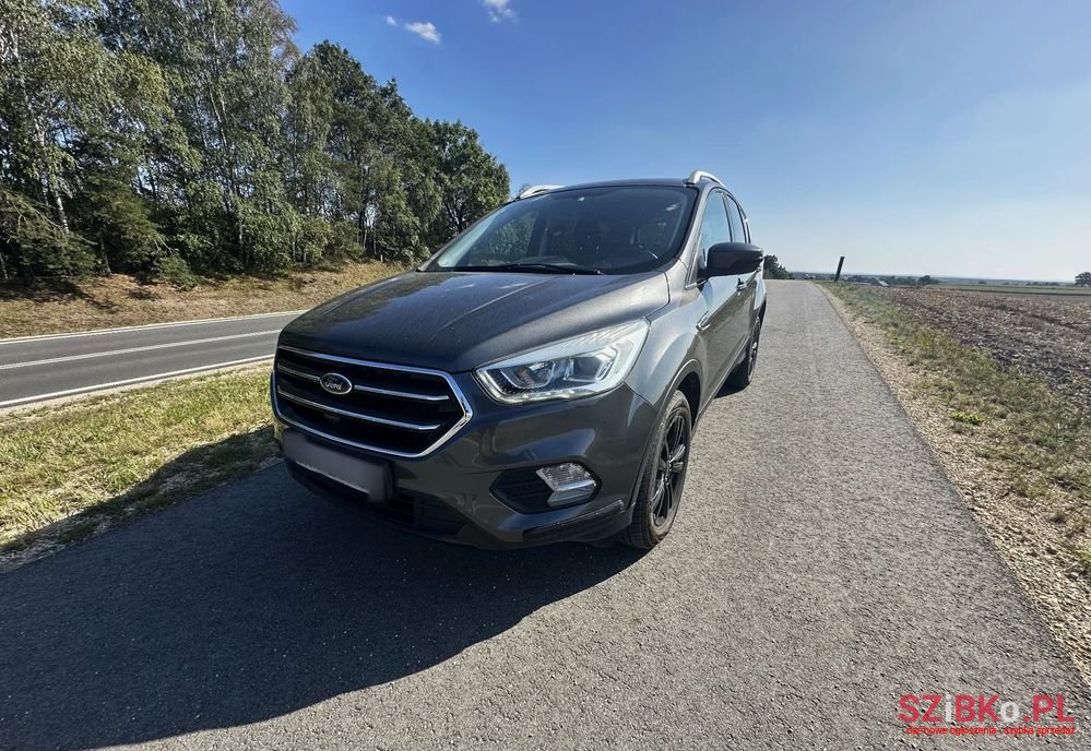 2019' Ford Kuga 2.0 Ecoblue Titanium photo #3