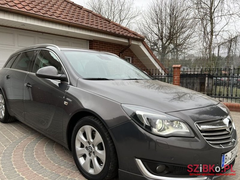 2014' Opel Insignia photo #3