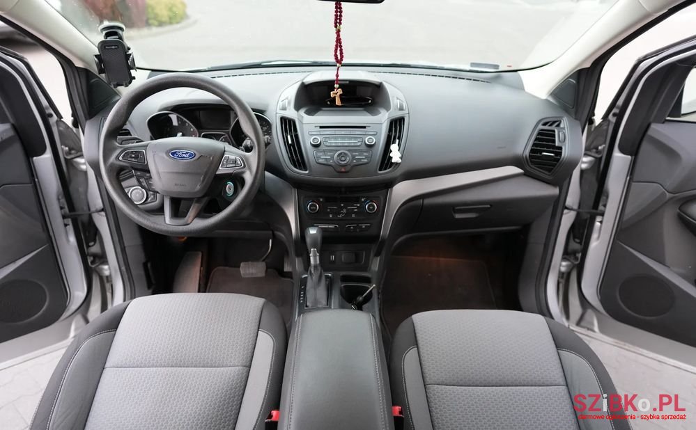 2017' Ford Escape photo #6