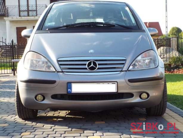 2000' Mercedes-Benz photo #1