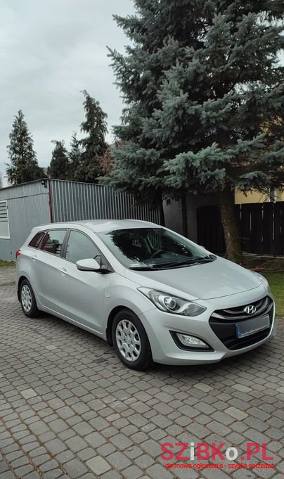 2012' Hyundai i30 photo #1