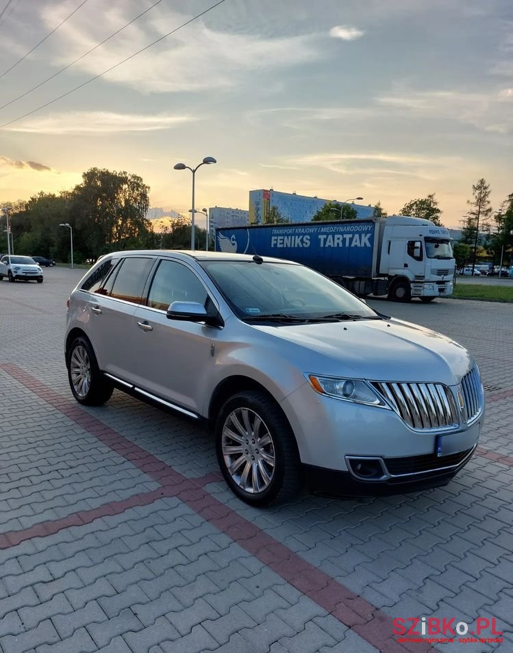 2012' Lincoln MKX photo #3