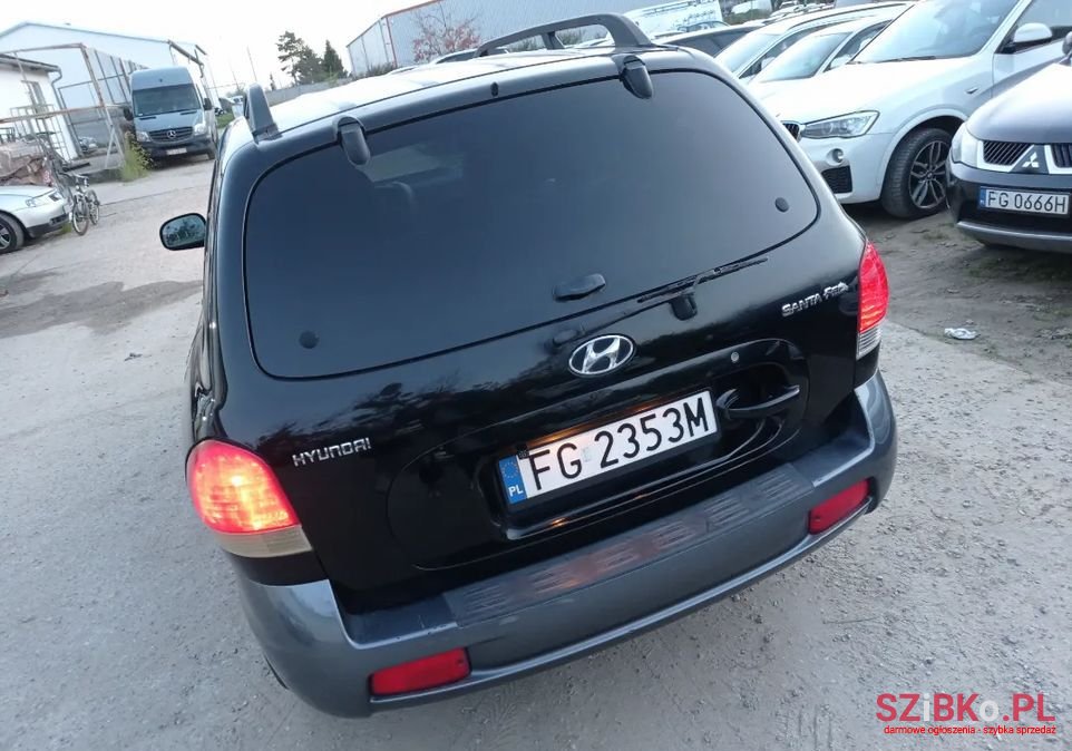 2005' Hyundai Santa Fe photo #5