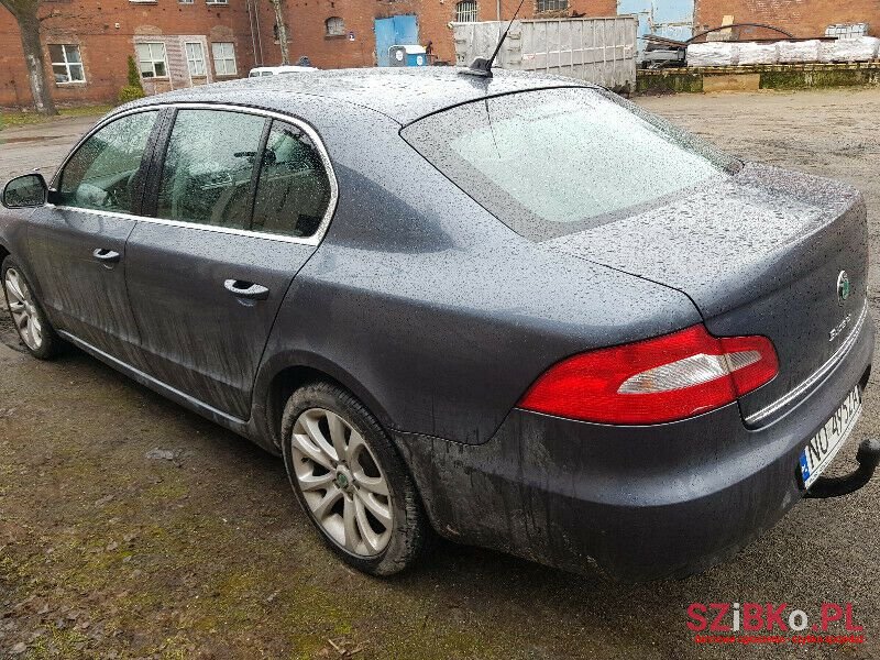 2008' Skoda Superb photo #4
