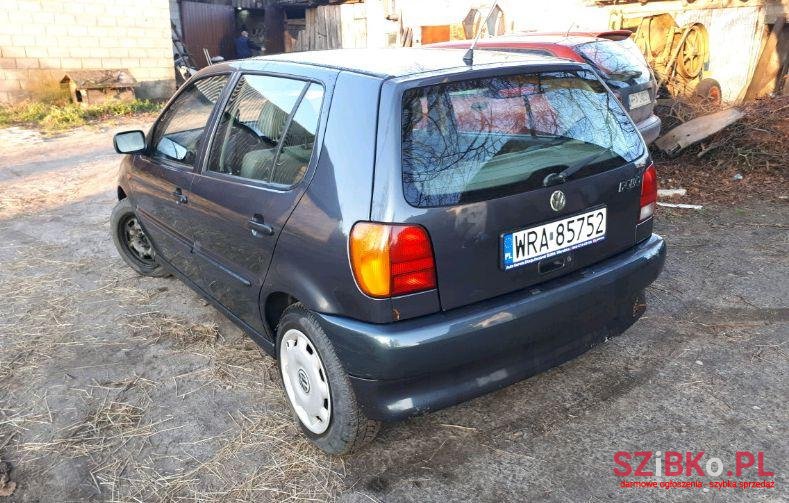 1998' Volkswagen Polo photo #1