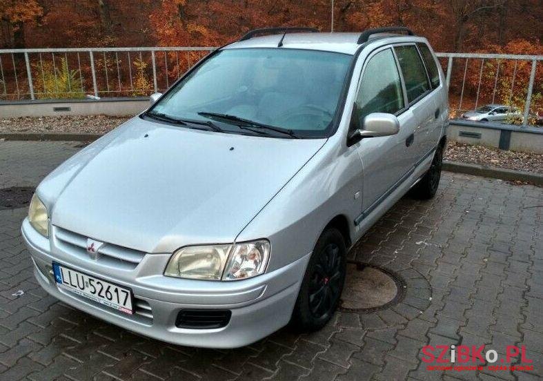 2003' Mitsubishi Space Star photo #1