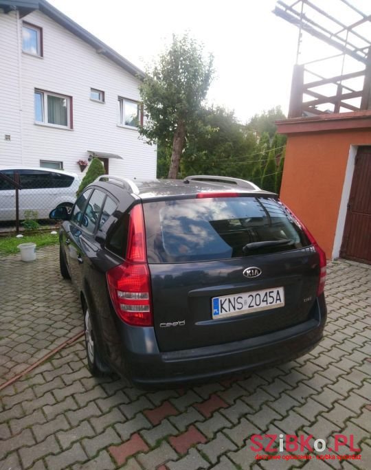 2008' Kia Ceed photo #1