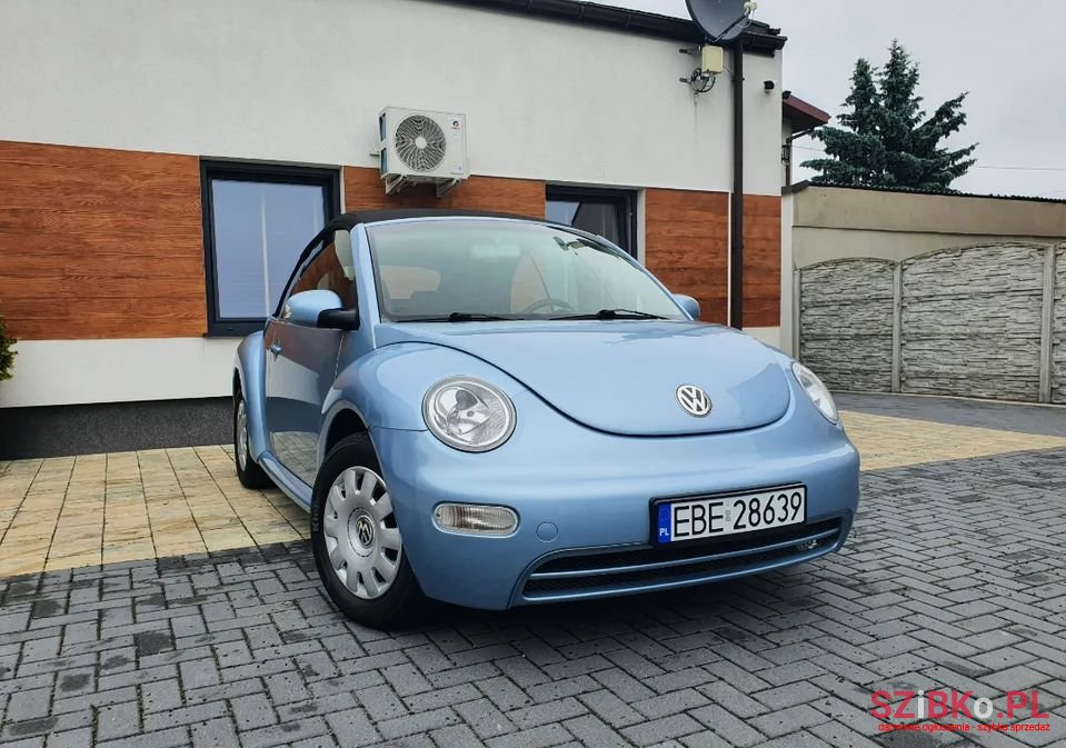2003' Volkswagen New Beetle photo #6