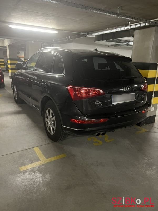 2010' Audi Q5 S Tronic photo #2