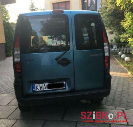 2002' Fiat Doblo photo #2