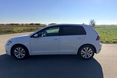 2017' Volkswagen Golf