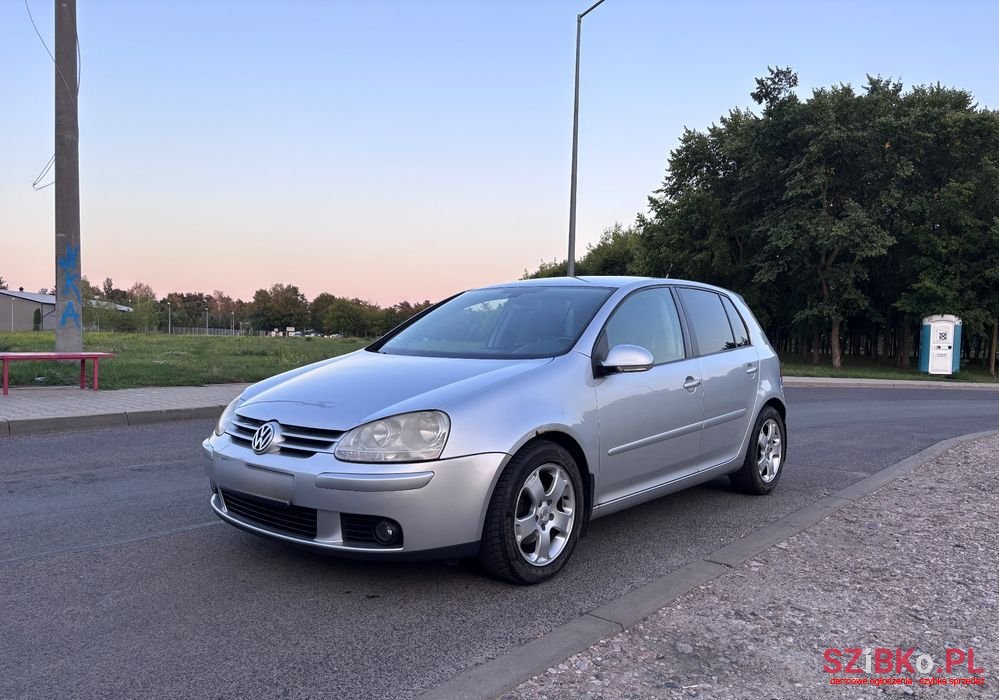 2008' Volkswagen Golf 1.4 Tsi Trendline photo #1