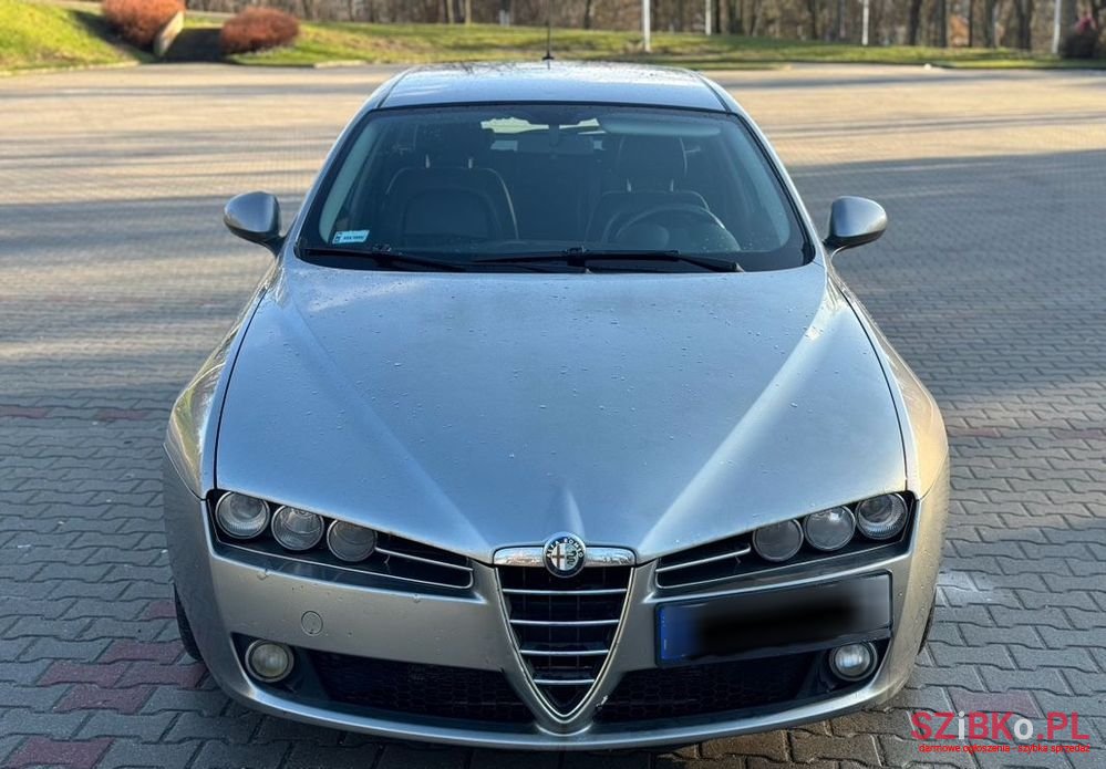 2008' Alfa Romeo 159 photo #6