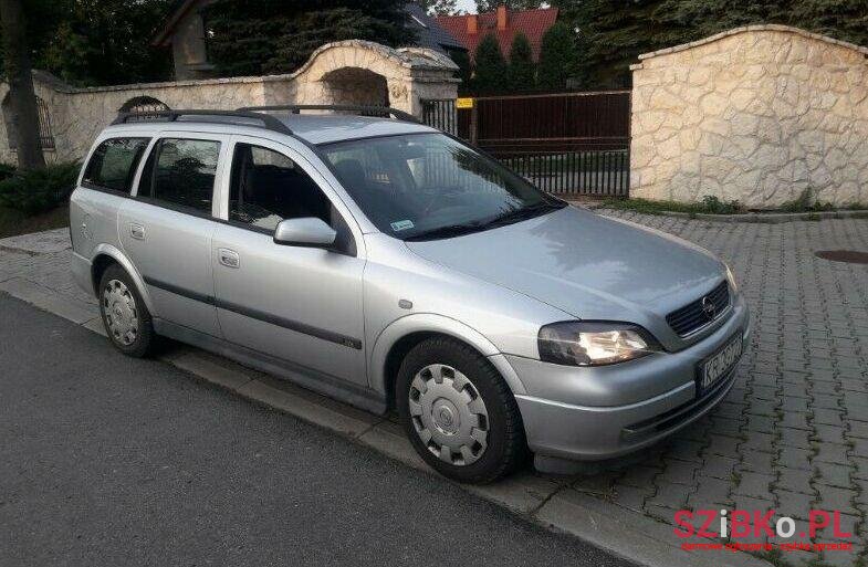 2004' Opel Astra photo #1