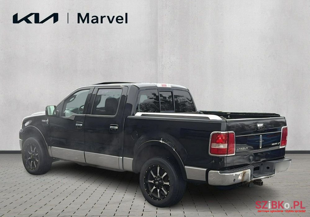 2008' Lincoln Mark LT photo #3