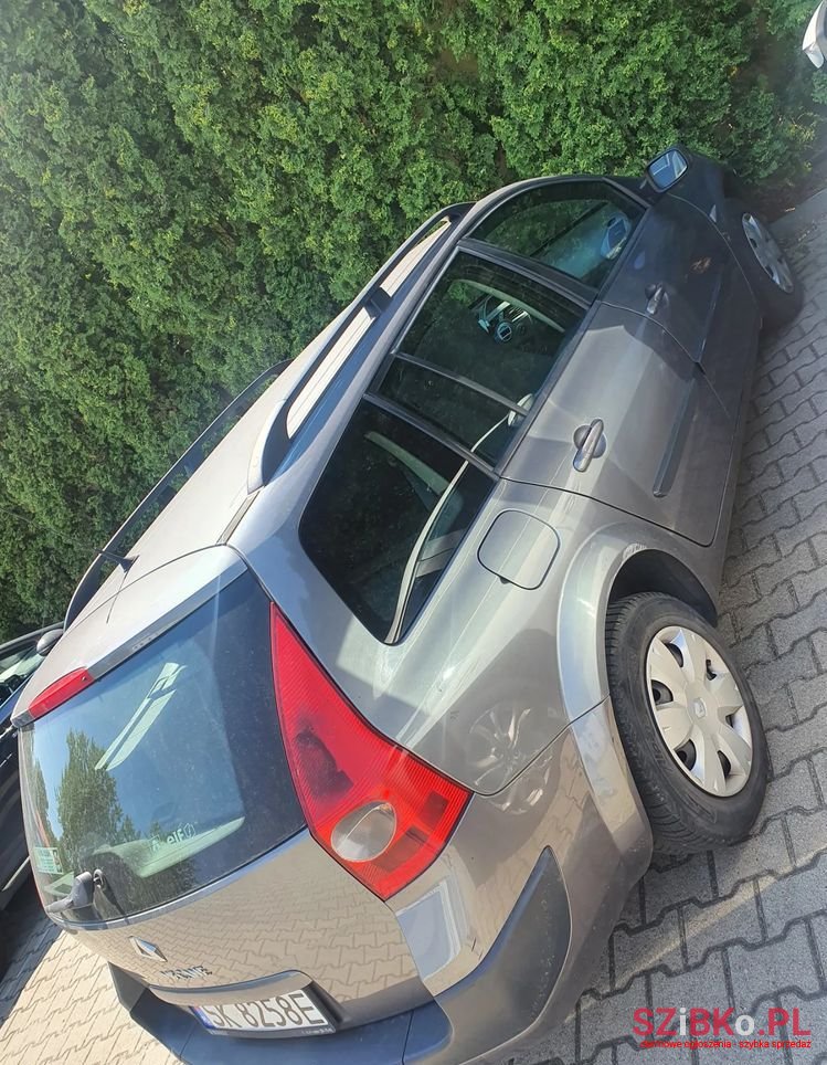 2005' Renault Megane photo #3