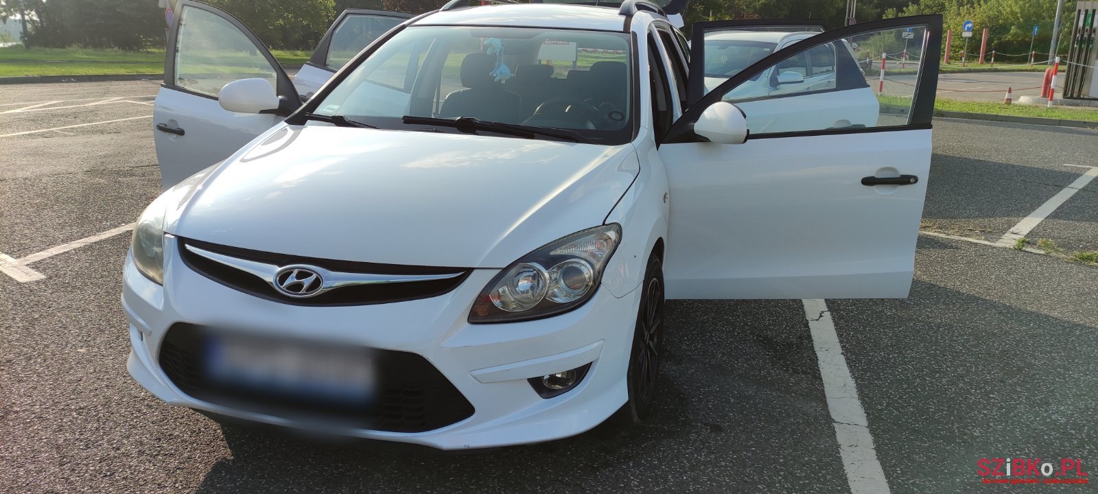 2010' Hyundai i30 photo #1